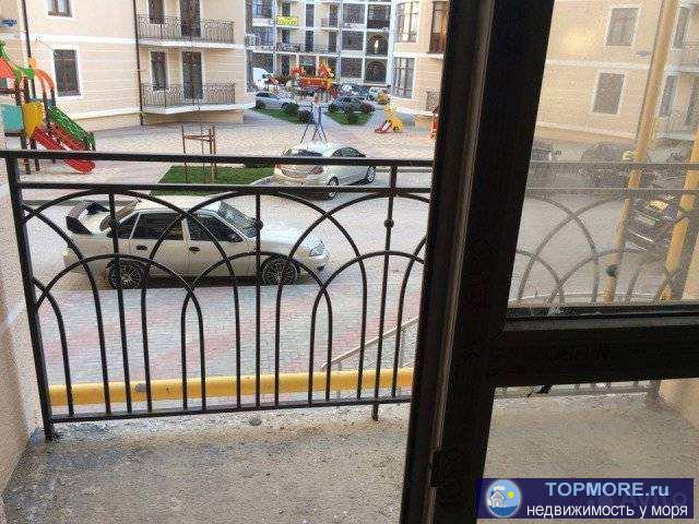 Просторная однокомнатная квартира с балконом в элитном жк. Автономное отопление, Ч/О , на территории школа, дет.сад,... - 2