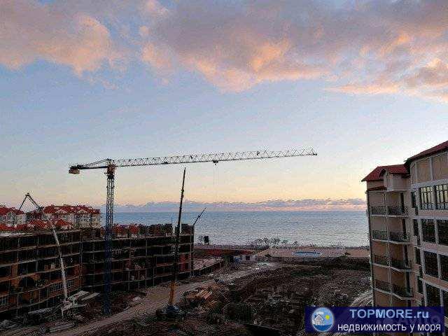 Однокомнатная видовая квартира.  Просторная кухня, можно сделать зону отдыха со спальным местом.  Гардеробная в...