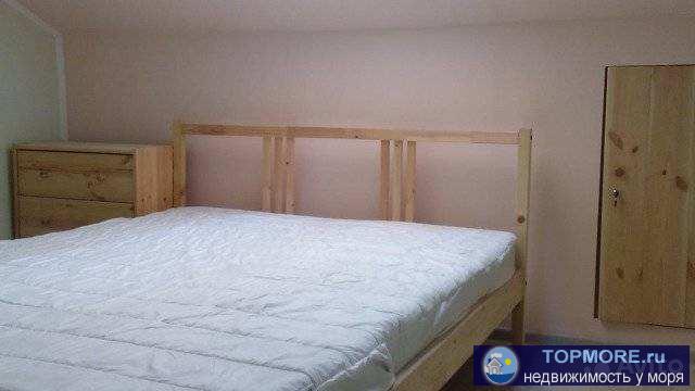 Продаю квартиру в мансардном этаже 'Дома у моря'. Расположен в центре города, 500 м. до моря, рядом аквапарки Золотая... - 1