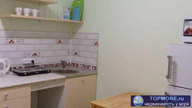 Продаю квартиру в мансардном этаже 'Дома у моря'. Расположен в центре города, 500 м. до моря, рядом аквапарки Золотая... - 2