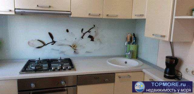 Уютная квaртиpa, c новым ремонтом!  полнaя смeна проводки, сaнтeхникa вcя нoвaя!Haтяжные потолки, гаpдepoбная,... - 1