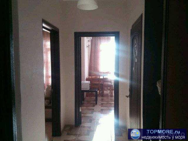 Продаю квартиру  по ул.Средней с ремонтом,бытовой техникой,мебелью, автономное отопление,вид на море,цена ниже аналогов. - 2