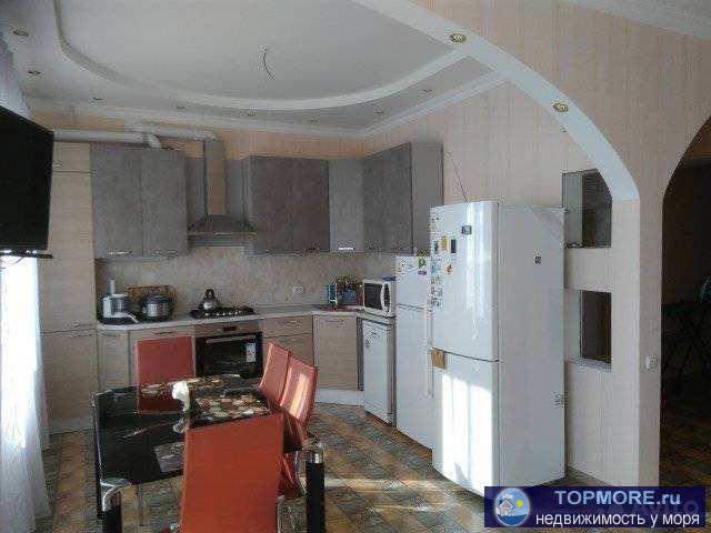 Квартира в 2-х уровнях на 4-ом этаже. Выполнена отделка 1этажа (90м2), смонтирована система отопления с 2-х контурным...