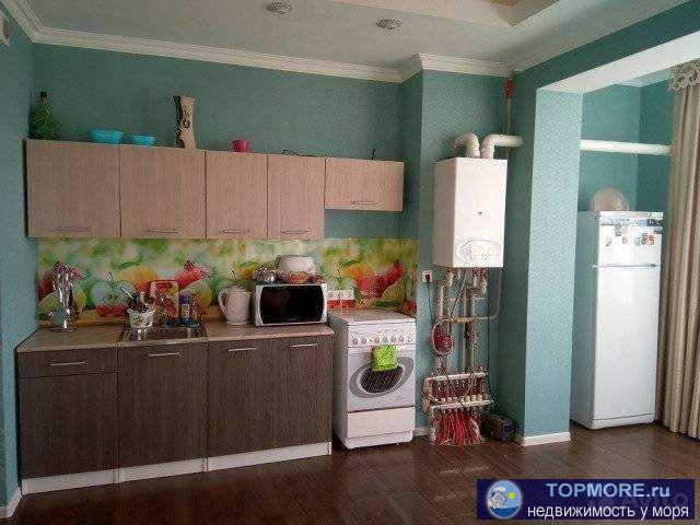 Продажа / Квартиры, Геленджик, Кленовая улица, 10 900 000 р. Продается просторная трехкомнатная квартира с хорошим качественным ремонтом. Из каждой комнаты свой балкон.... - 1