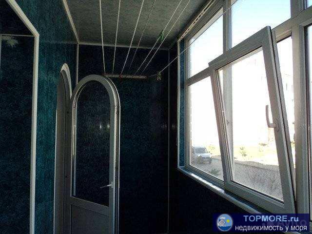 Остается техника и мебель на фото кроме холодильника и стир. машины. Центральное отопление. Нагрев теплой воды... - 1