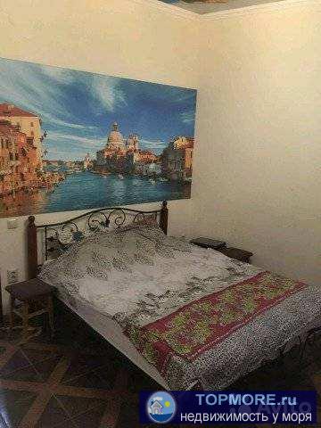 Малоквартирный дом 2012 года постройки со своим внутренним двором. Пристижный район 'Толстый мыс'. 250 метров от...