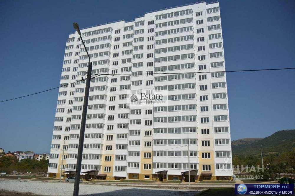 Двухкомнатная с самой большой планировкой на две стороны! Ремонт от агенства, в отличном состоянии, никто не жил.... - 1