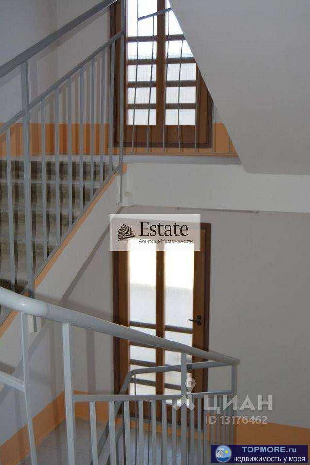 Двухкомнатная с самой большой планировкой на две стороны! Ремонт от агенства, в отличном состоянии, никто не жил.... - 2