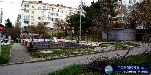 Продаётся квартира в хорошем районе Геленджика.Квартира требует   небольшого косметического ремонта,комнаты...