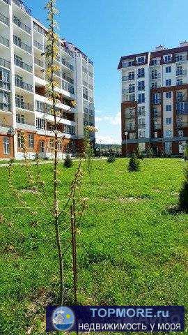 Продам просторную, светлую, уютную 2 к.кв., о/п 69 кВ.м., в новом сданном доме! Закрытый дворик, парковка, автономное...