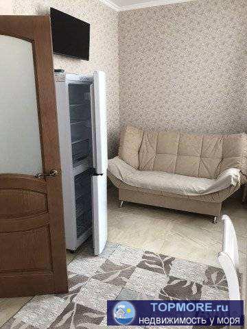 Продам квартиру в первой береговой линии,район Толстого мыса Геленджикской  бухты! До моря 50 метров! Очень развитый... - 1