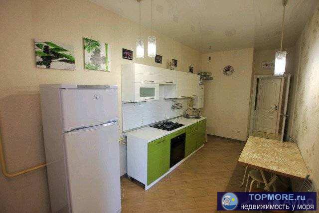 Продам уютную квартиру с новым, качественным ремонтом. Обустроена мебелью и техникой.Квартрира распланирована на две... - 1