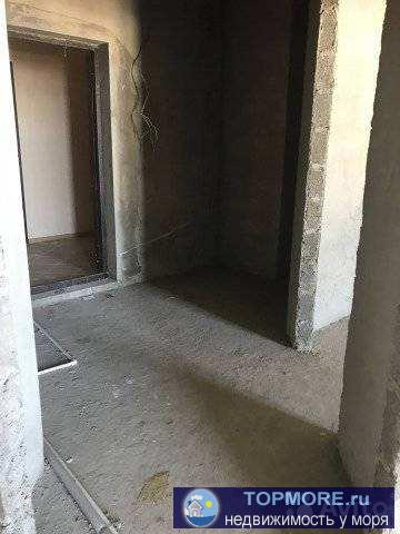 Предлагаю купить большую однокомнатную квартиру. Квартира выбрана с хорошим видом на аллею, не окна в окна. Много...