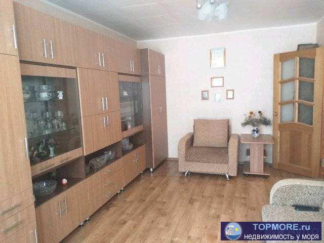 Продам квартиру в хорошем районе города с развитой инфраструктурой в шаговой доступности школа, детский сад, магазины... - 2