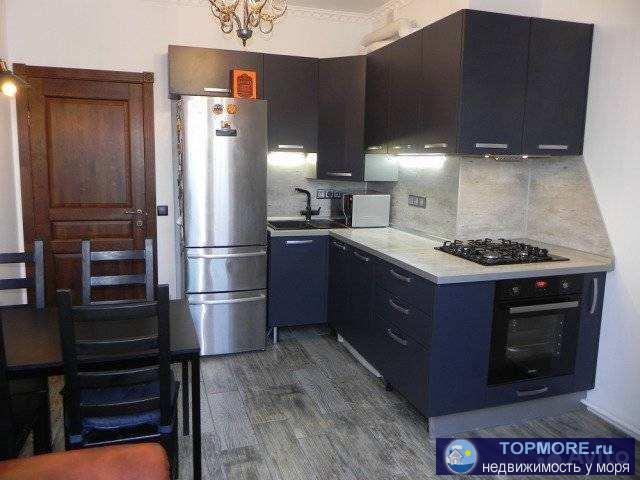 Окна мансардные, качество vеluх. По всей квартире теплый пол. Лифт. Межкомнатные двери – натуральное дерево Аntiк.... - 1