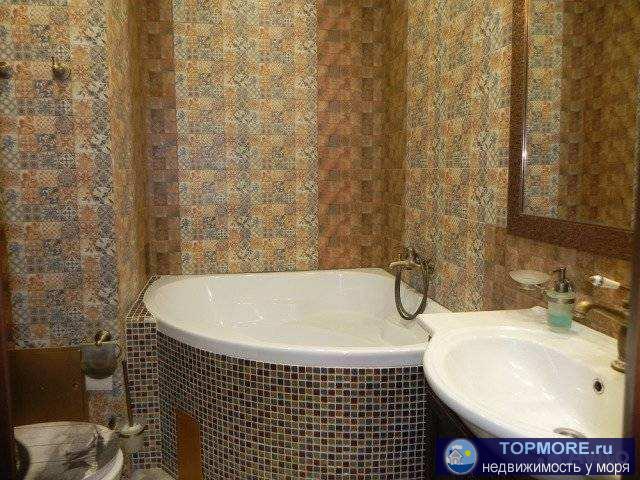 Окна мансардные, качество vеluх. По всей квартире теплый пол. Лифт. Межкомнатные двери – натуральное дерево Аntiк.... - 2