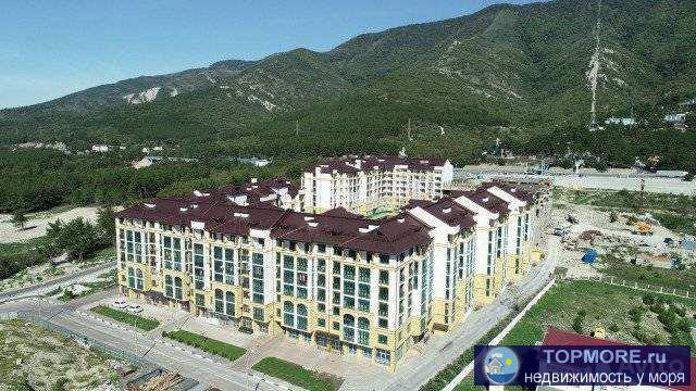 Дом бизнес класса ,подземный и наземный паркинги ,теннисный  корт,волейбольные и баскетбольные площадки,тренажеры во... - 2