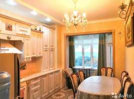 Продается благоустроенная квартира с отличным прямым видом на море!...