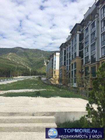 Геленджик, жк Ривьера, продаётся 2к квартира, с предчистовой отделкой. Индивидуальное  отопление. 