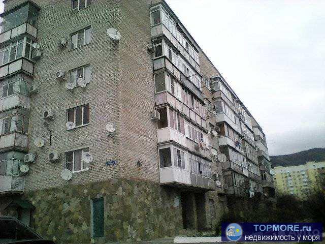 Квартира требует ремонта,  горел диван.  а так место хорошее.море рядом, торговые центры и пр. инфраструктура торг... - 1