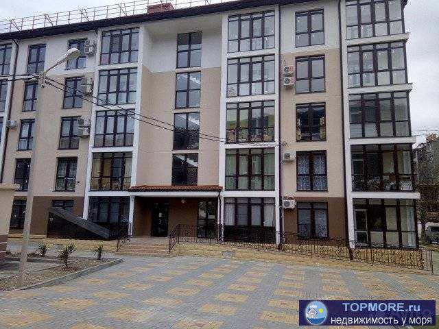 Продажа / Квартиры, Геленджик, Больничный переулок, 4 300 000 р. Продам большую 2х комнатную квартиру на первом этаже ч/о. в хорошем в шаговой доступности школа магазины автобусная...