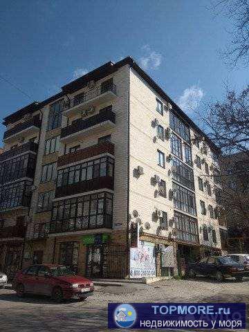 Уютная евродвушка (кухня-гостинная 17кв.м, спальня 10кв.м, прихожая и гардеробная комната 8кв.м, с/у совмещённый...