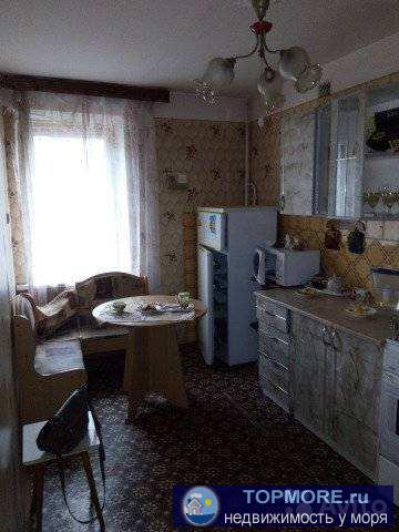 срочно! Продаю 3-х.кв 64м2 в Солнечном Геленджике. Просторные комнаты,теплая с отличной планировкой. Рядом все... - 1