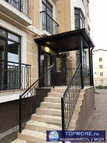 Продам квартиру с автономным отоплением в новом сданном доме. В комнате две застекленные лоджии, на кухне...