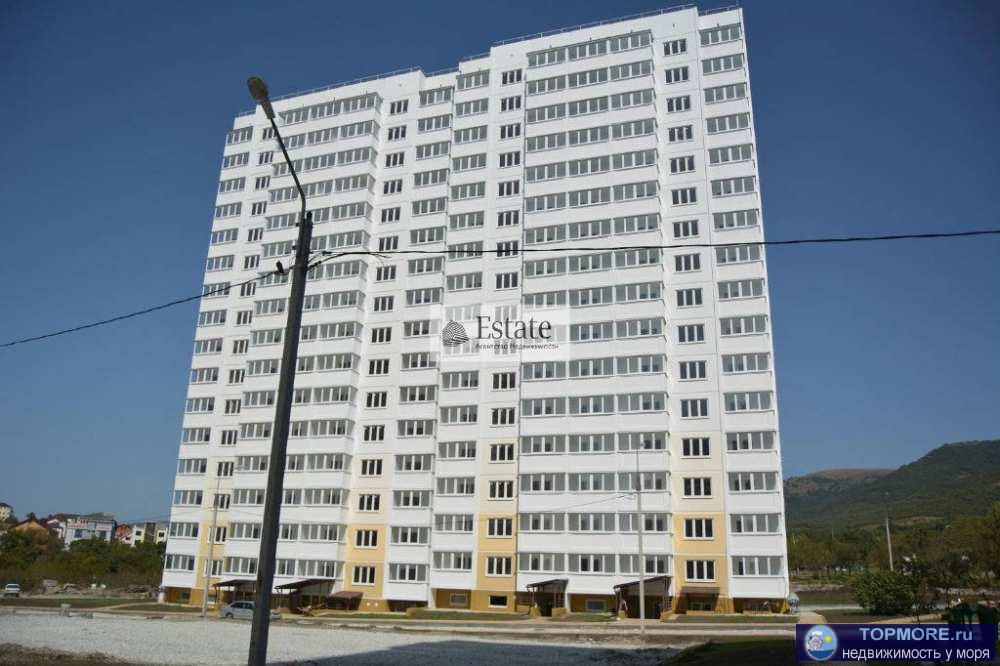 Двухкомнатная с самой большой планировкой на две стороны! Ремонт от агенства, в отличном состоянии, никто не жил.... - 1