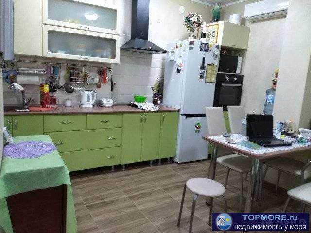 Продам квартиру в хорошем районе города с развитой инфраструктурой в шаговой доступности школа, детский сад,...