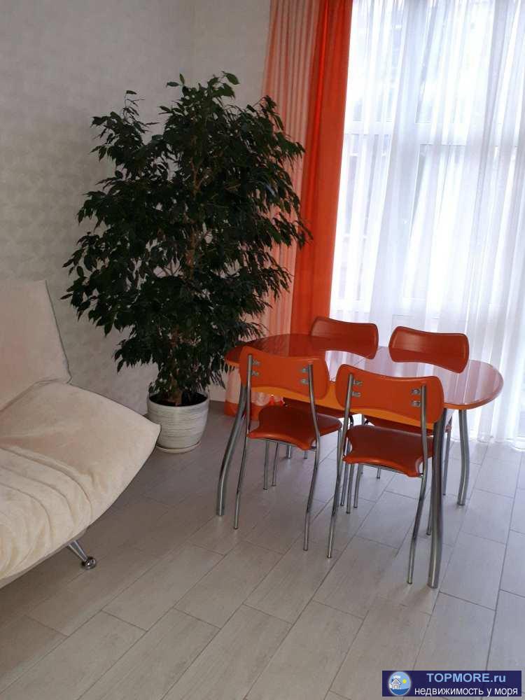 Продам уютную однокомнатную квартиру 45 кв.м.с качественным ремонтом, мебелью, бытовой техникой.По всей квартире... - 2