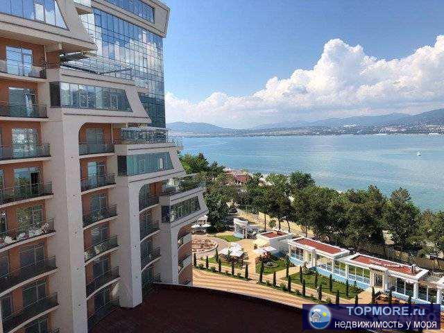 жк Акватория. Первая береговая линия, три минуты к морю и  набережной. Двухкомнатная квартира с частичной отделкой....