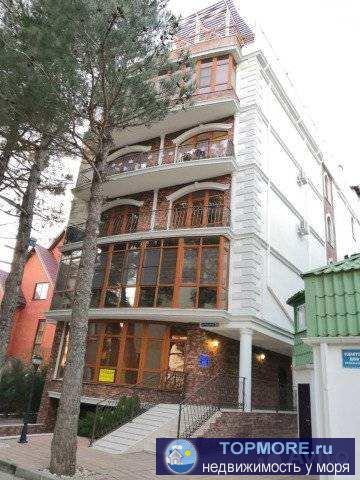 Продам квартиру на первой береговой линии! Комната разделена на спальную и гостиную зону! Южная сторон безветренная...