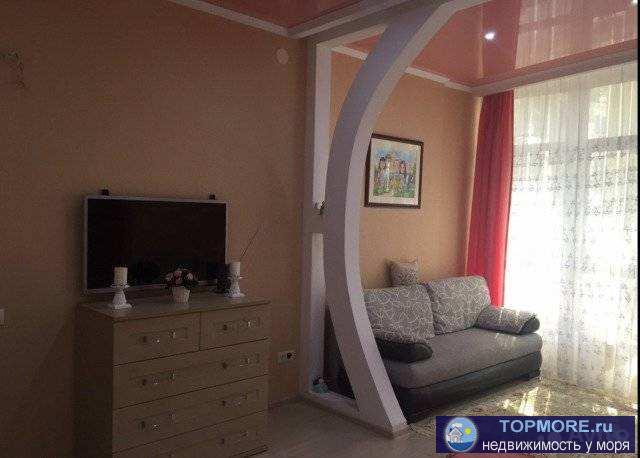 Арт. 11288489 Великолепнейшее расположение дома- в окружении пицундских сосен, близость к морю 50м!  Просторная,... - 2