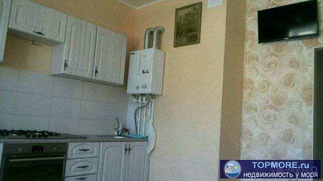 Продам просторную, светлую квартиру, с видом на горы. Натяжные потолки, полы с подогревоми, со всей мебелью и бытовой... - 1