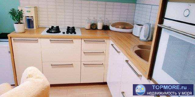 Уютная евродвушка в качественном доме с автономным отоплением!  Дом 2012 года постройки. Ухоженный двор, есть... - 2