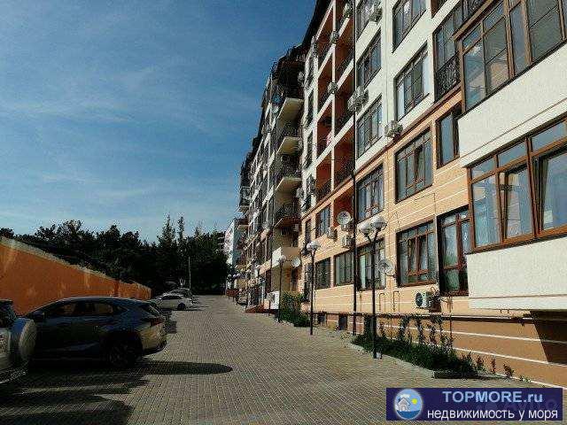 Продажа / Квартиры, Геленджик, улица Гоголя, 5 700 000 р. !Отличная однокомнатная квартира с прямым видом на море, хорошим, качественным ремонтом площадью 51 кв.м плюс балкон... - 1