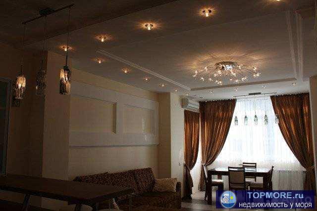 Квартира расположена в монолитном доме 2008 года постройки.  Дом находится в микрорайоне 'Парус' с развитой... - 1