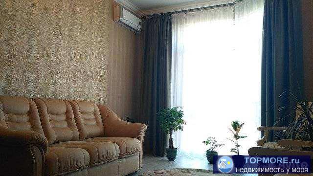 Продажа / Квартиры, Геленджик, Советская улица, 10 500 000 р. Продаю двухкомнатную квартиру с видом на бухту 72 кв.м . Квартира с замечательным ремонтом и мебелью.Дом с закрытой... - 1