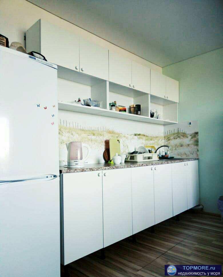Продается новый дом в Дивноморске. Общая площадь 100кв.м. На первом этаже санузел, кухня-столовая, спальная комната.... - 1