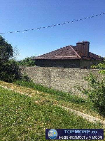 З.у. 6 соток. Дом 9.5 х 11.5. Свидетельство на дом и землю имеются. Коммуникации все возле дома подведены. Свет,... - 2