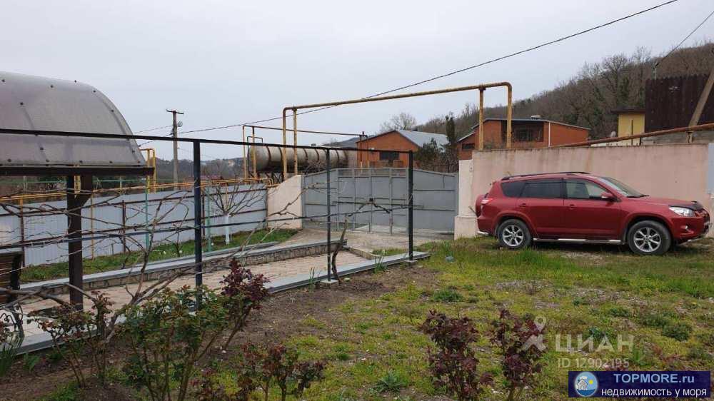 Продается домовладение в с/т 'Маяк 1', общей площадью 161,5 кв.м, земельный участок площадью 900 кв.м. Дом построен и... - 1