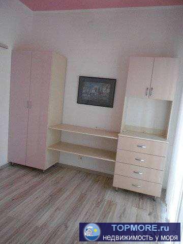 Продается таунхаус трехэтажный 150 метров с ремонтом и мебелью,есть индивидуальное парко-место,своя скважина,3... - 1