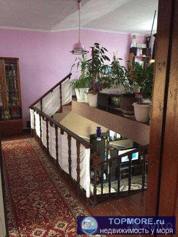 Продаю дом общей площадью 193 кв.м. В доме имеются все необходимые условия : газ, свет, 2 скважины с чистой водой,... - 1