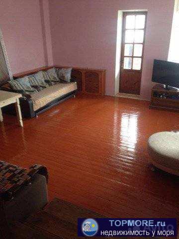 Срочно продаётся 3х этажный дом на 3х сотках земли.Все коммуникации.Возможно под гостиничный бизнес до моря 15... - 2