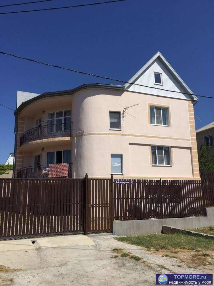 Продаётся для житья или коммерции дом. В городе Геленджик.1 км. до моря, 300 метров до Аэропорта, вокруг... - 1