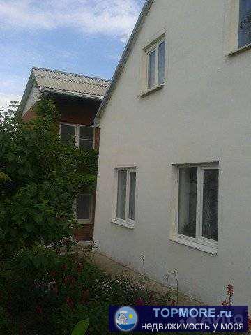 продам домовладение в голубой бухте(не дачи) 120кв.м,плюс гостевой дом 100 кв.м,плодоносящий сад.до моря 800 метров