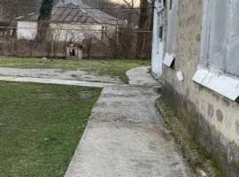 Дом в центре села Адербиевка ,газ доходит до калитки , рядом...