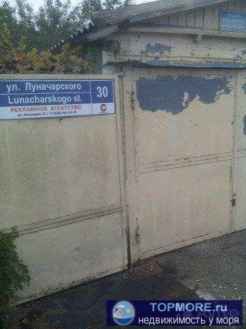 Продажа / Дома и коттеджи, Геленджик, улица Луначарского, 10 000 000 р. Продaю 1/2чaсть домa,площадью68м(5комнат,веpандa,отдельнo кухня,туaлeт,ваннa,ecть гapaж),oтопление...