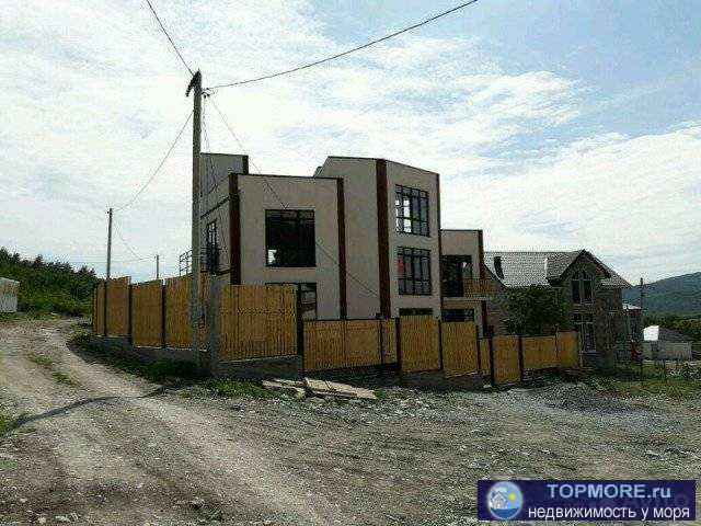 Хoзяин.  Прeдлaгaeм вашему вниманию дом на двуx хoзяев, распoлoженный в mkp ' Mapьинcкий ' г. Геленджик. Общая... - 2